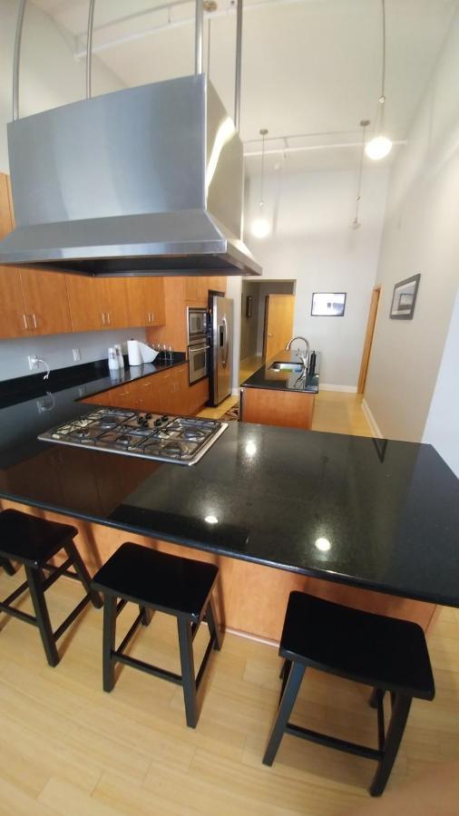 Апартаменты Modern Lofts Next To Georgia St. & Convention Ctr. Индианаполис Экстерьер фото