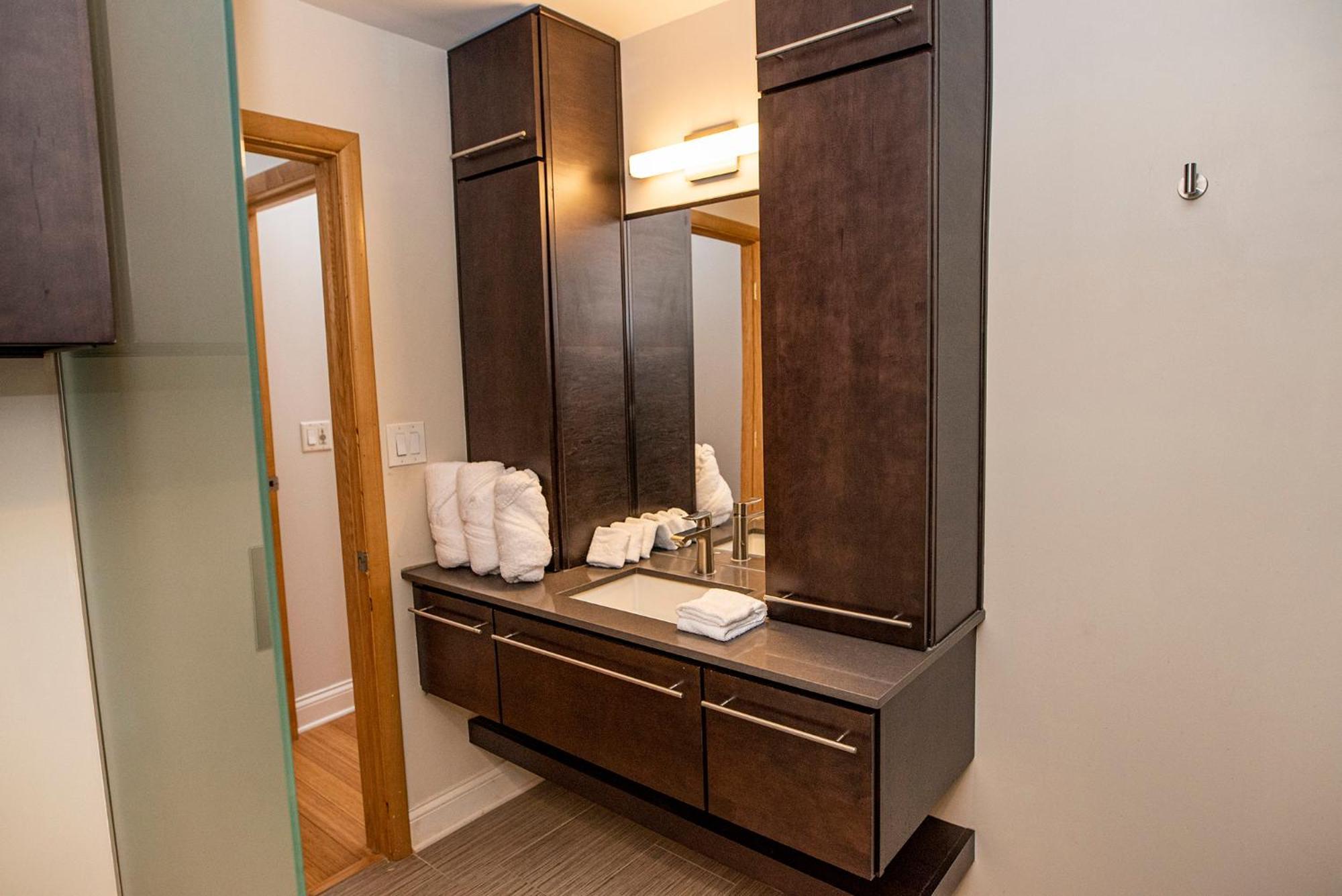 Апартаменты Modern Lofts Next To Georgia St. & Convention Ctr. Индианаполис Экстерьер фото